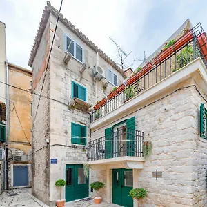 apartments-dujam-split.splithotels.org/
